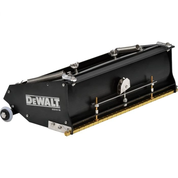 DeWalt Taping & Finishing Set: MEGA Flat Boxes W/ Medium Handles 11 DeWalt Taping & Finishing Set: MEGA Flat Boxes W/ Medium Handles - Image 11