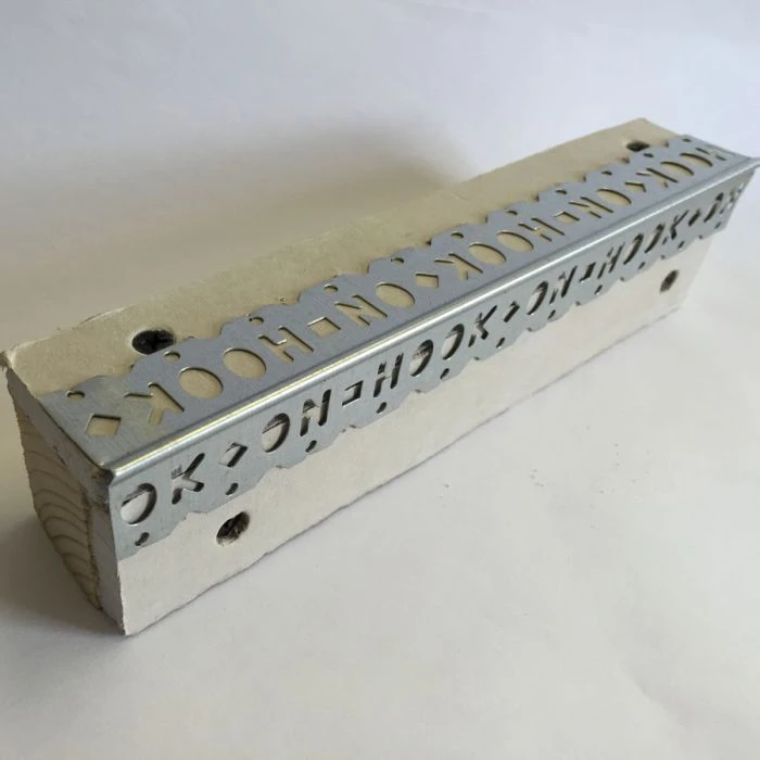 Hook On Corner Plaster Bead, 3m 2 Hook On Corner Plaster Bead, 3m - Image 2